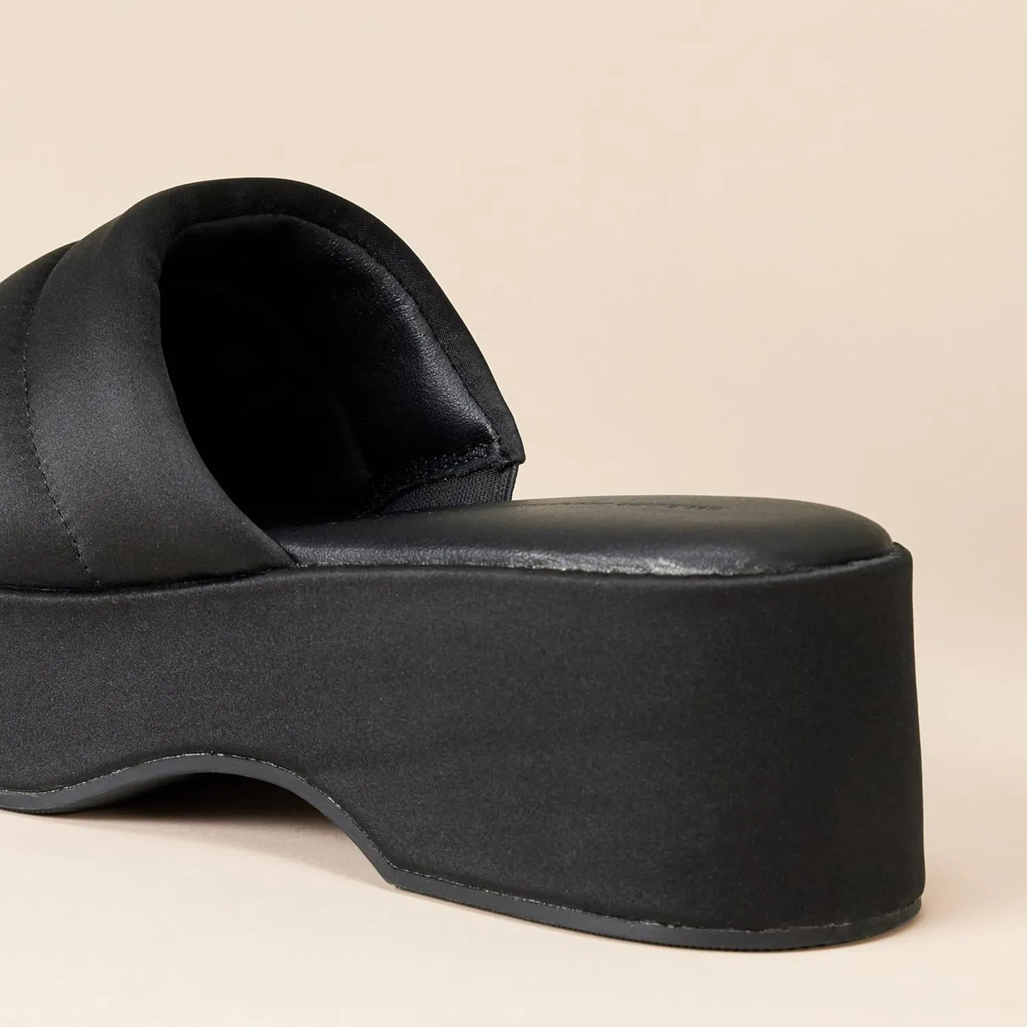 Amazon Essentials Women's Platform Slide On Sandal