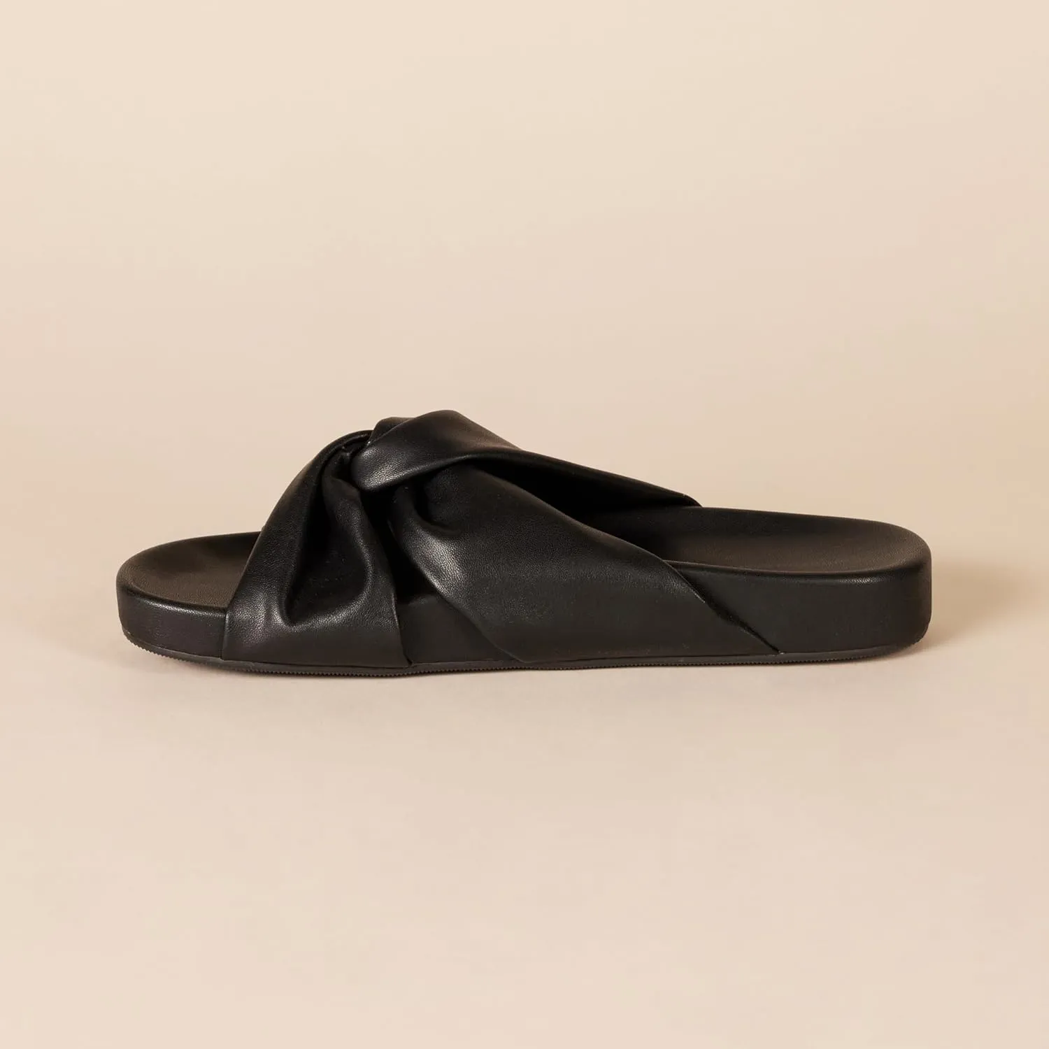 Amazon Essentials Women's Twist Slide Sandal
