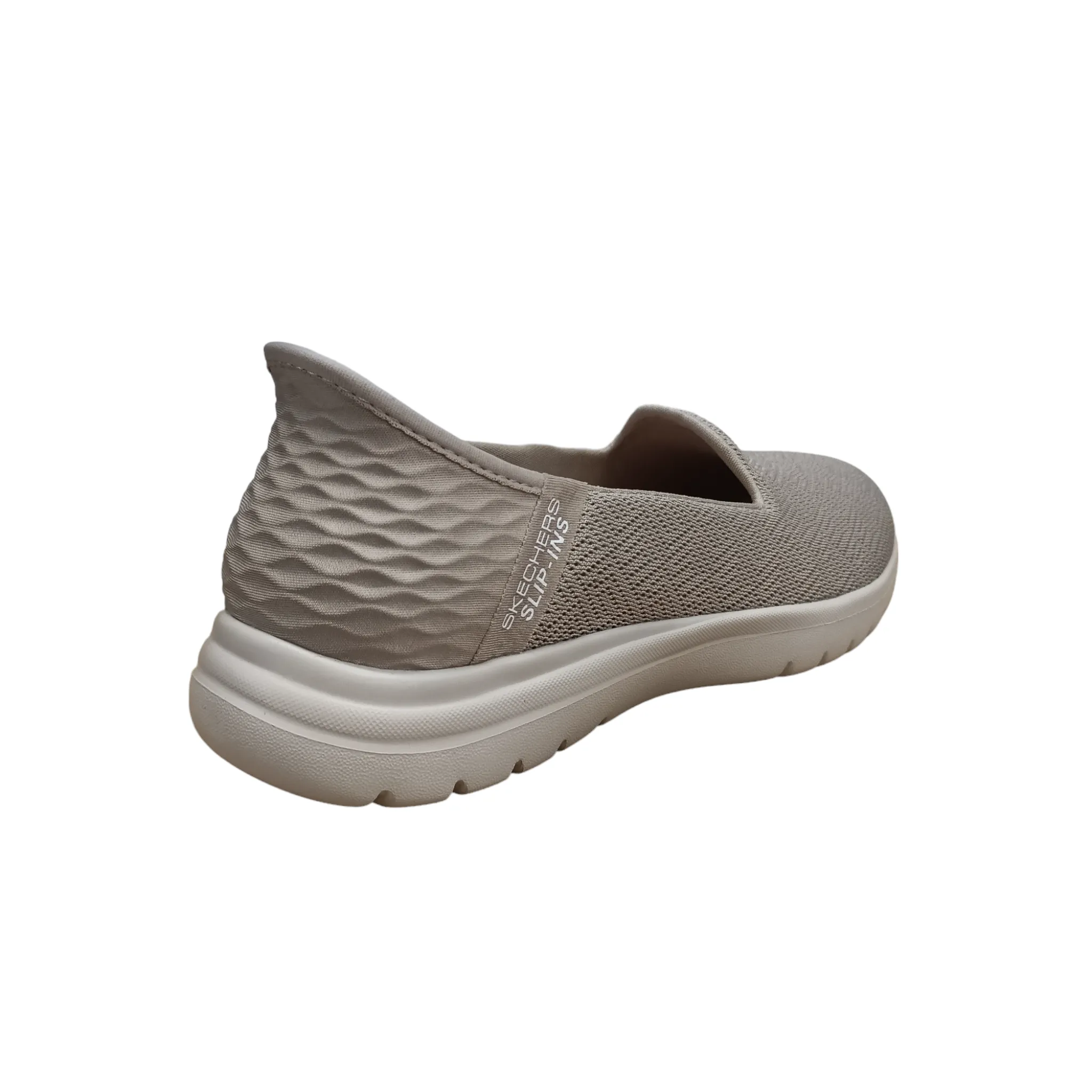 Astonish Skechers