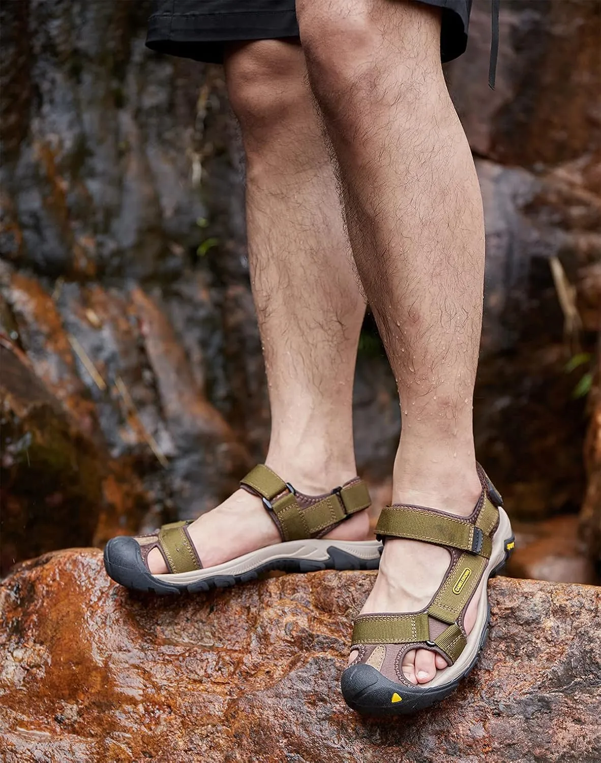 CAMEL CROWN Men's Waterproof Hiking Sandals Closed Toe Water Sandals Athletic Sport Sandals for Summer Outdoor Beach Wading Boat