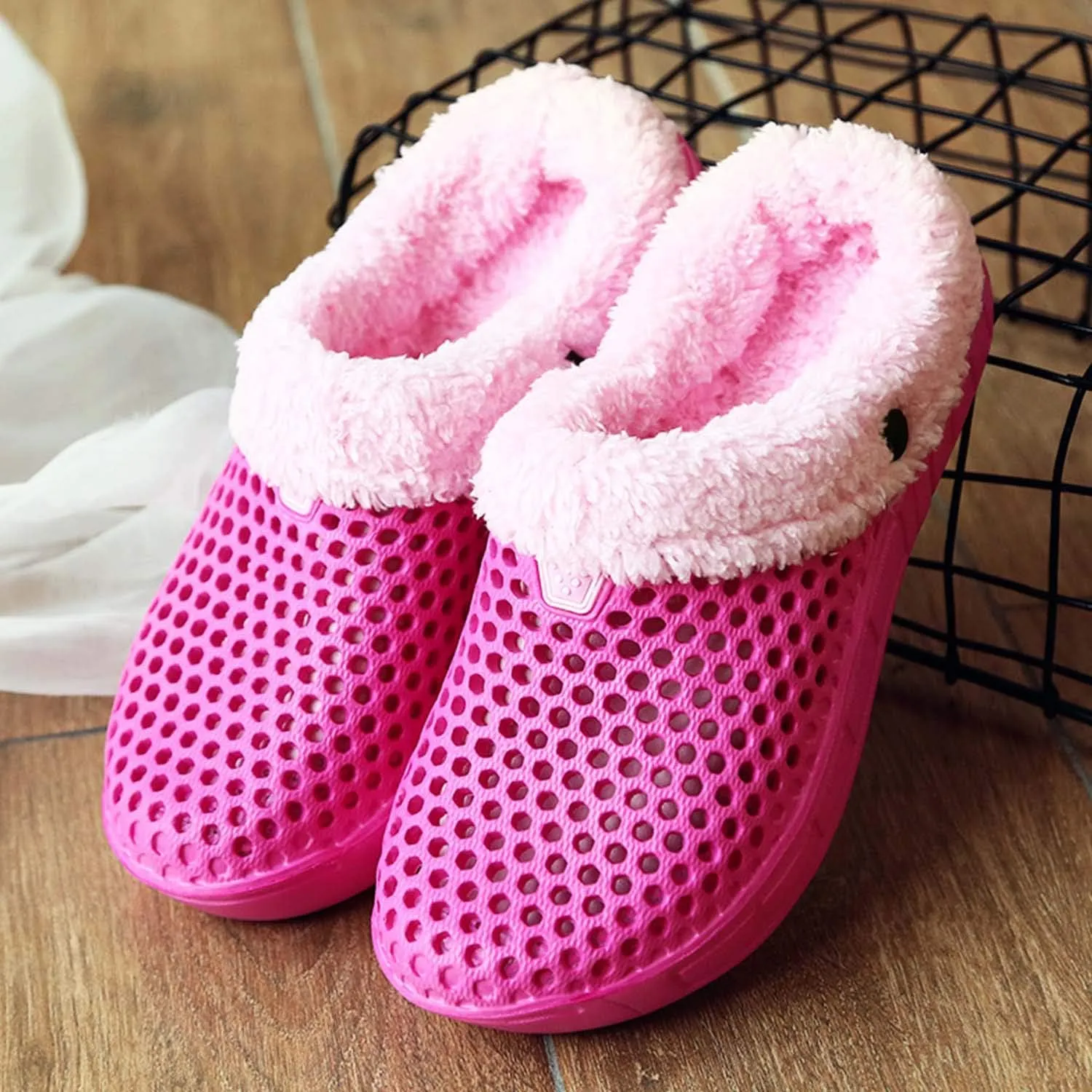 CERYTHRINA Men's Women's Lined Clog Breathable Mesh Lining Indoor Outdoor Walking Garden Clogs Winter Slippers