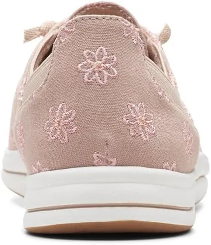 Clarks Women's Breeze Ave Sneaker