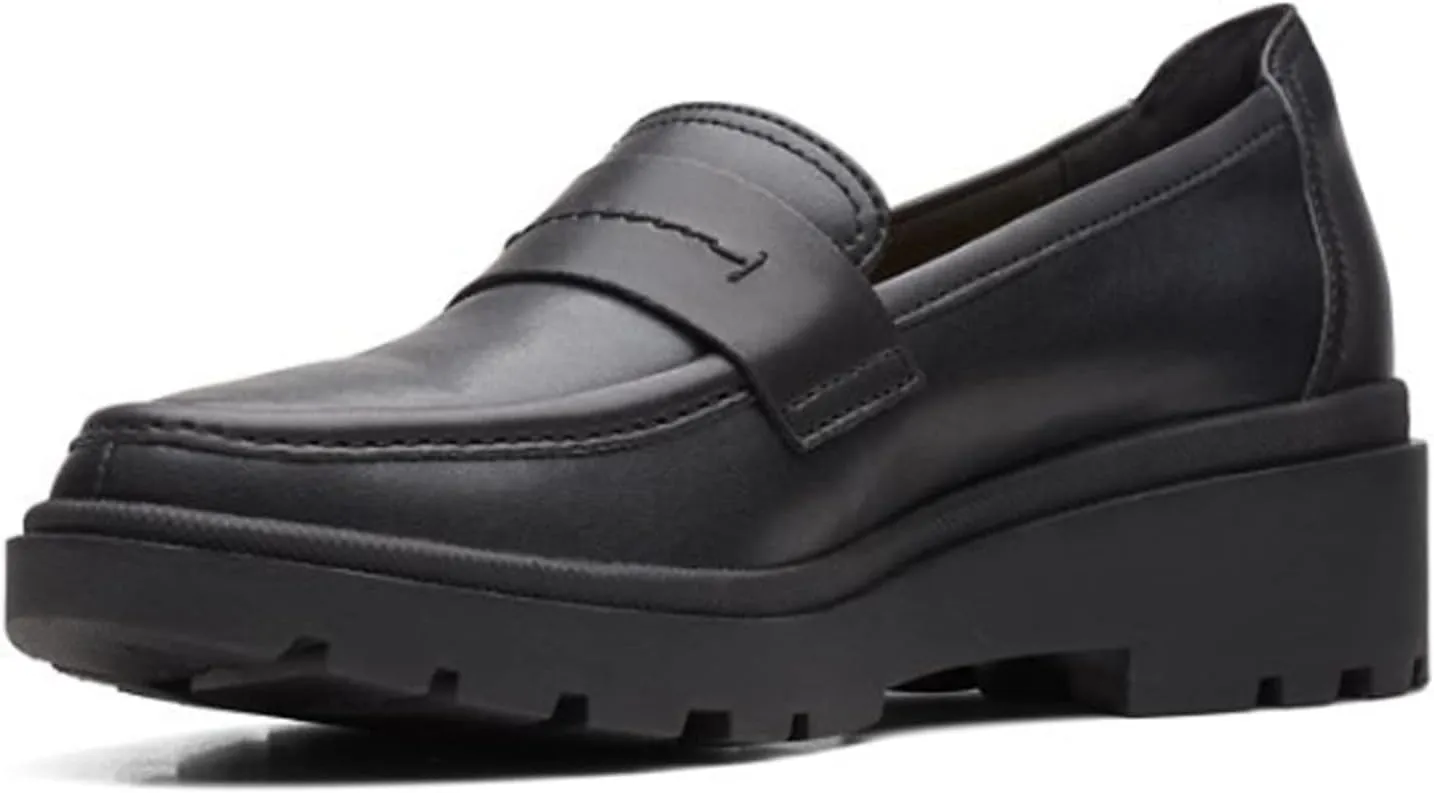 Clarks Women's Calla Ease Loafer Flat