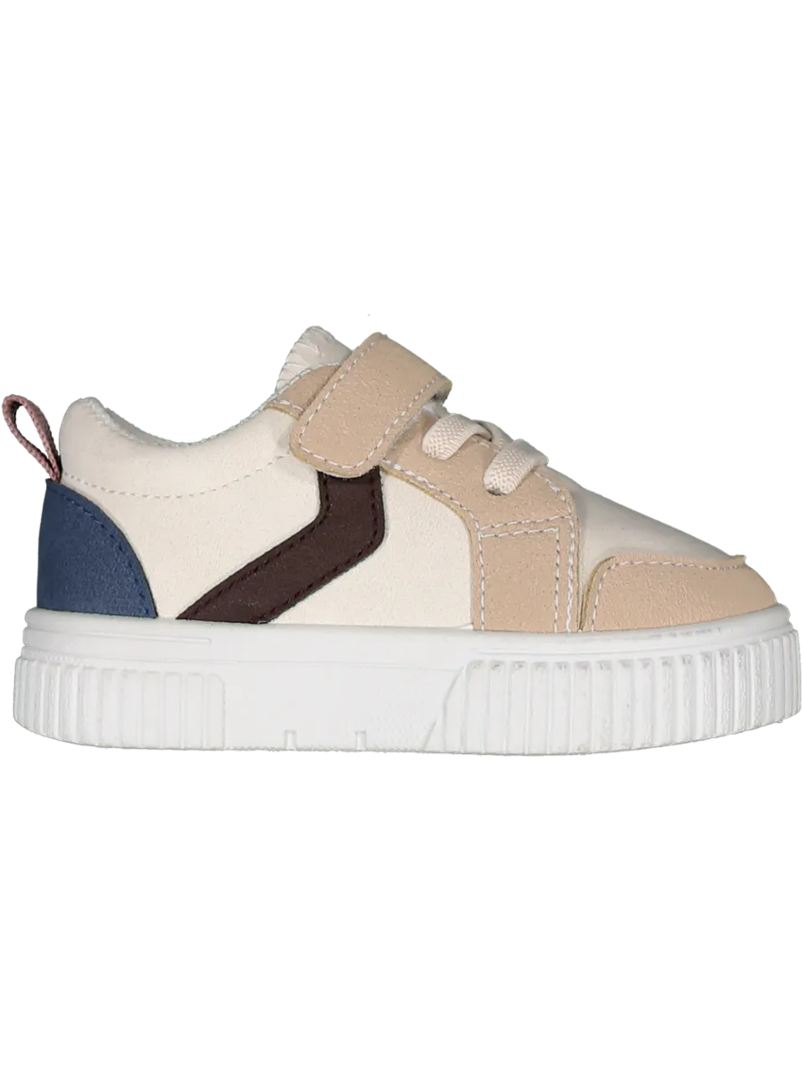 Colour Block Low-Top Sneaker