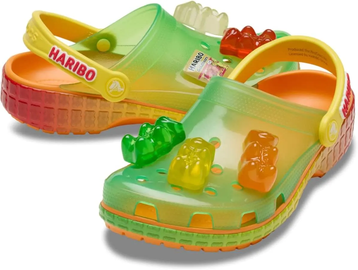 Crocs Unisex-Adult Classic Pikachu Clog