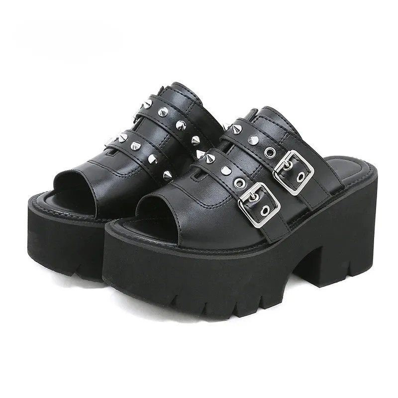 Earthbound Buckle Spiked Platform Mule