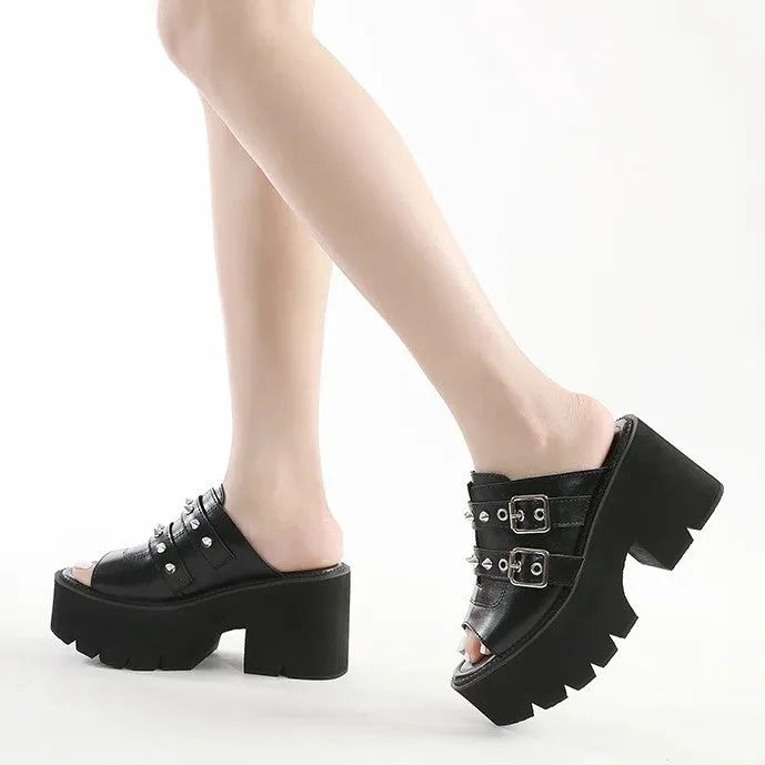 Earthbound Buckle Spiked Platform Mule
