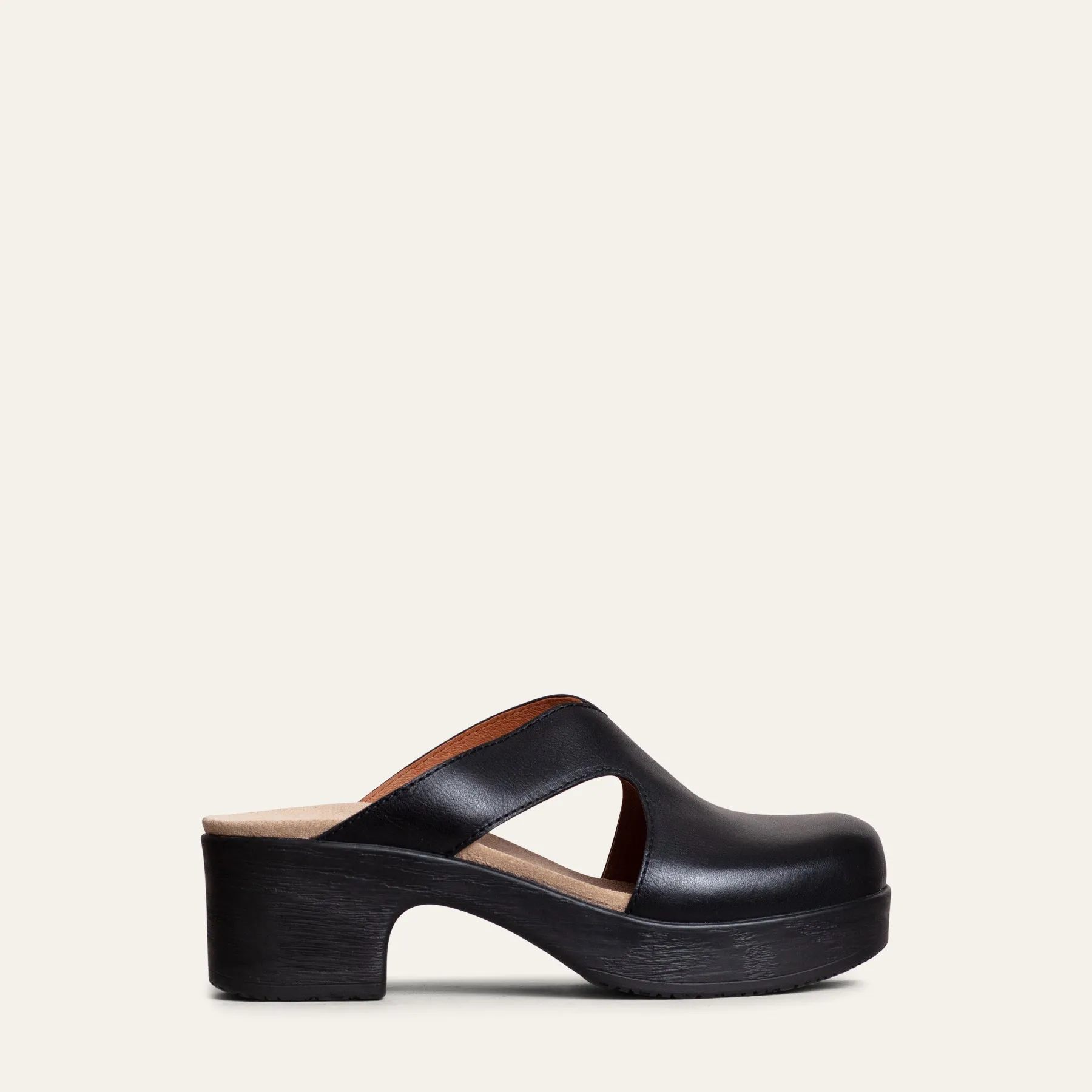 Eivor Black