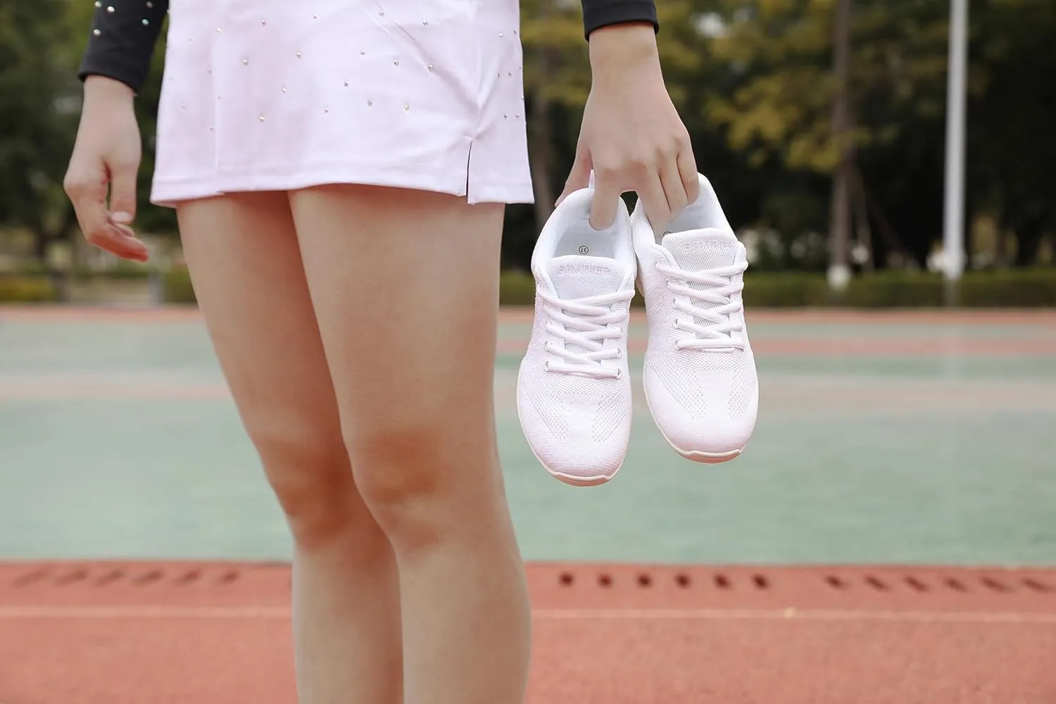 Girls White Cheerleading Shoes Lightweight Competition Sneakers Women Indoor Cheer Dance Shoe