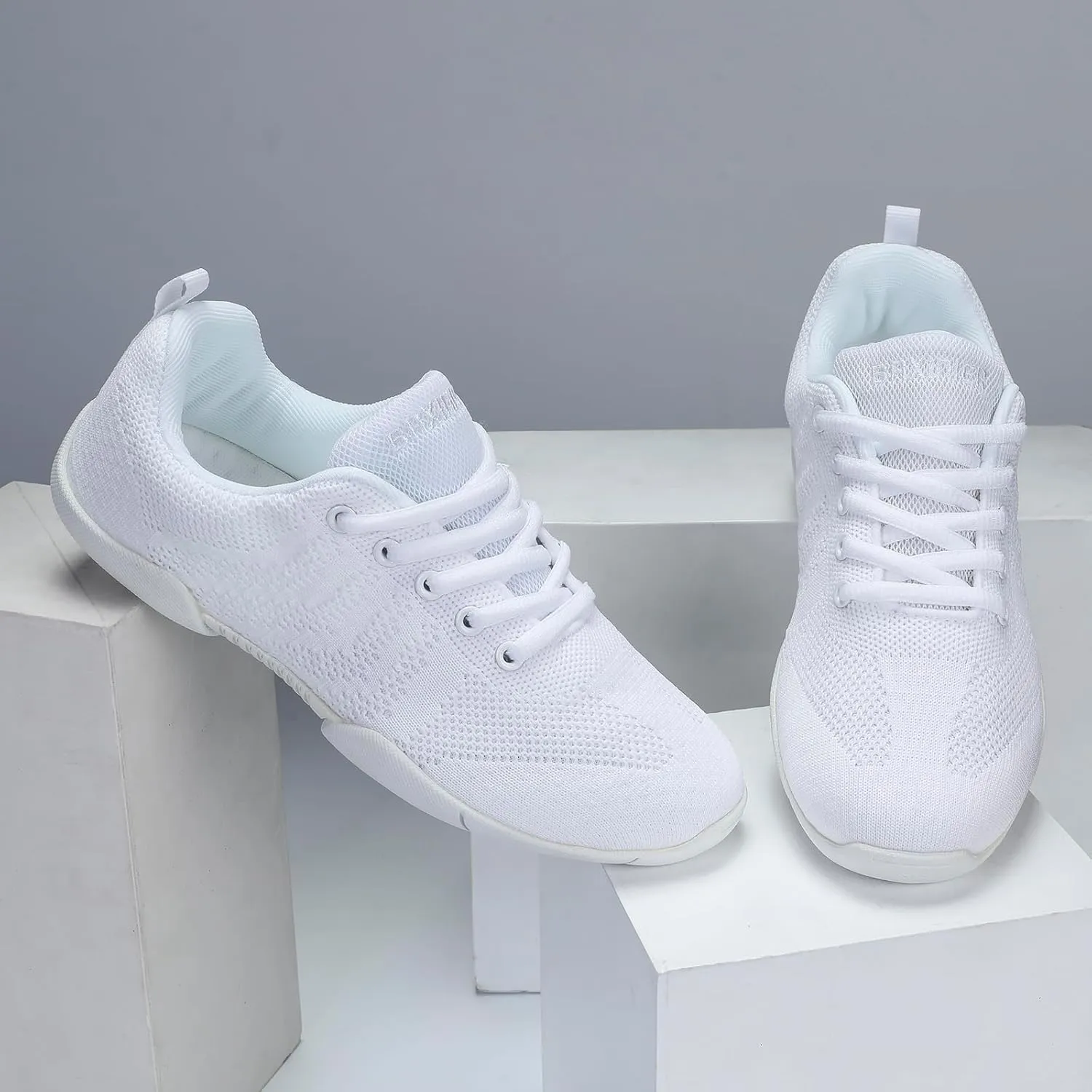 Girls White Cheerleading Shoes Lightweight Competition Sneakers Women Indoor Cheer Dance Shoe