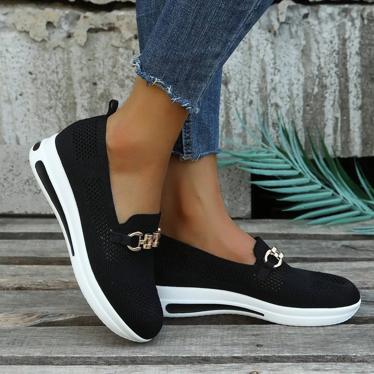 Hbeylia Slip On Loafers for Women Platform Wedge Metal Chain Ballet Flats Round Toe Chunky Bottom Low Top Dress Shoes for Women Ladies Vacation Work Nurse
