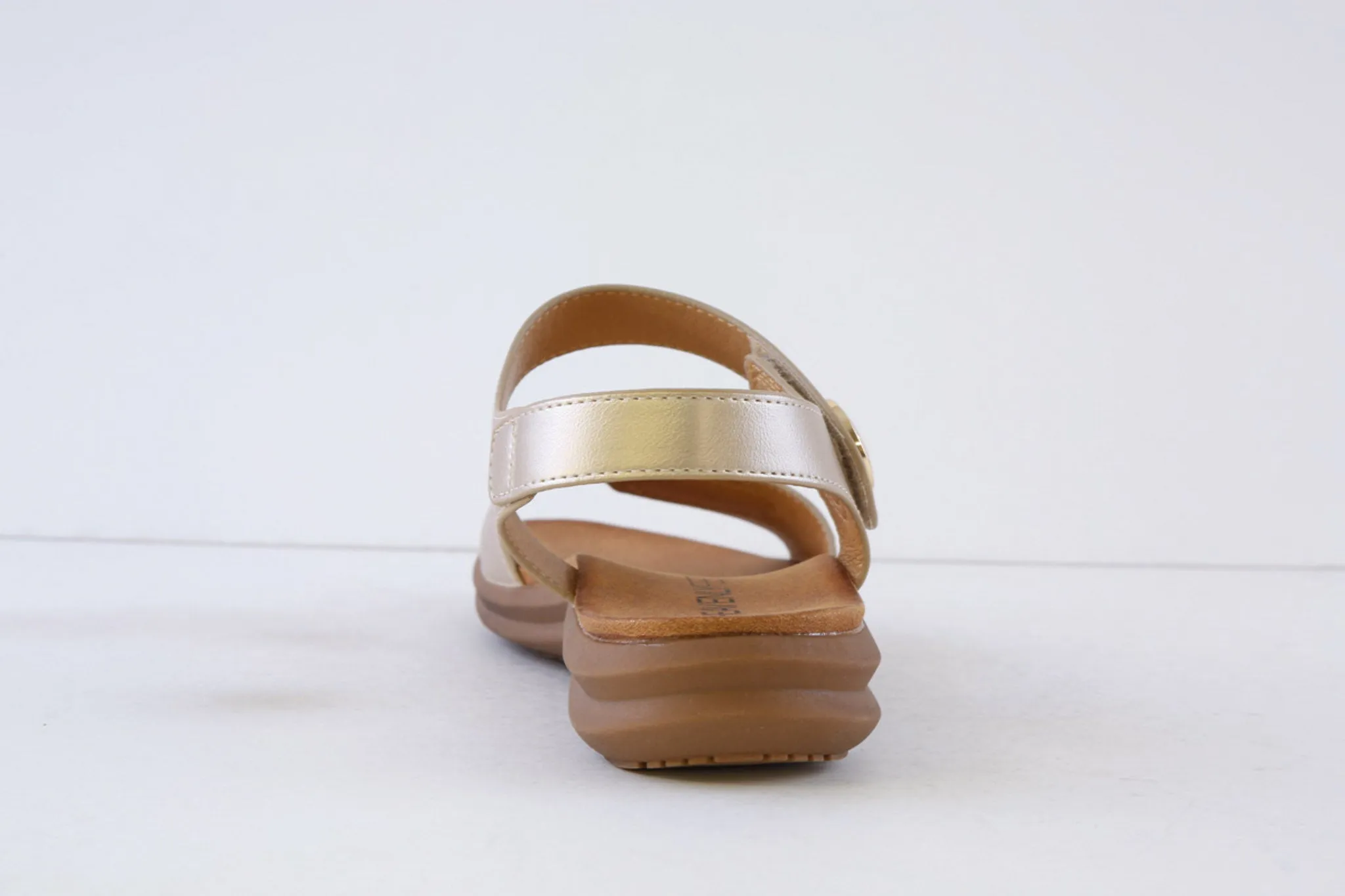 HEAVENLY FEET - PENELOPE FLAT FASHION SANDAL - GOLD
