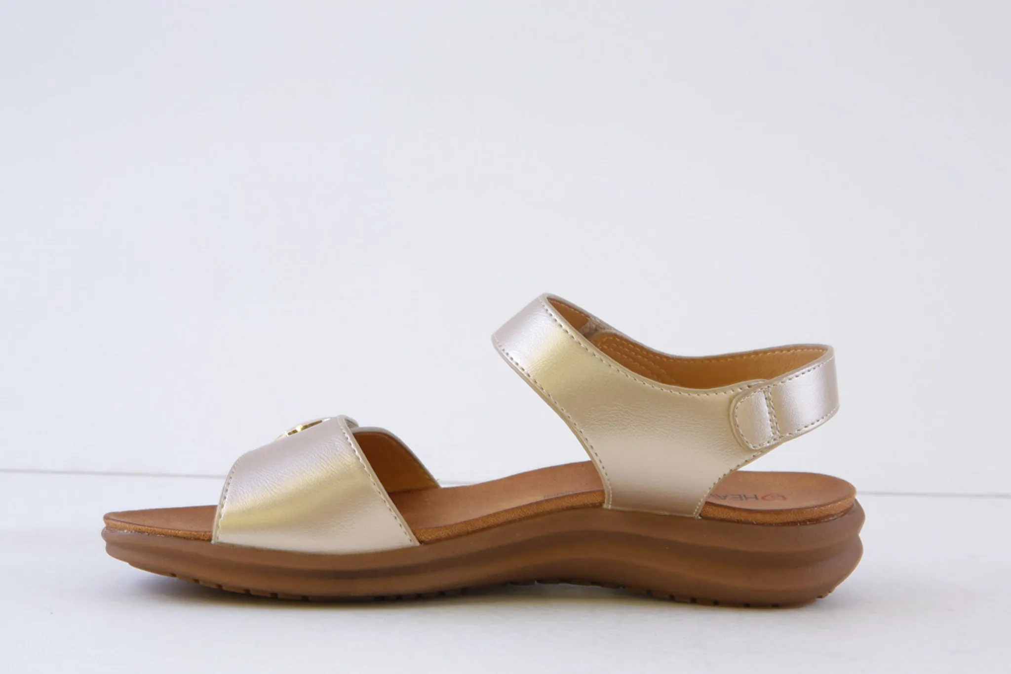 HEAVENLY FEET - PENELOPE FLAT FASHION SANDAL - GOLD