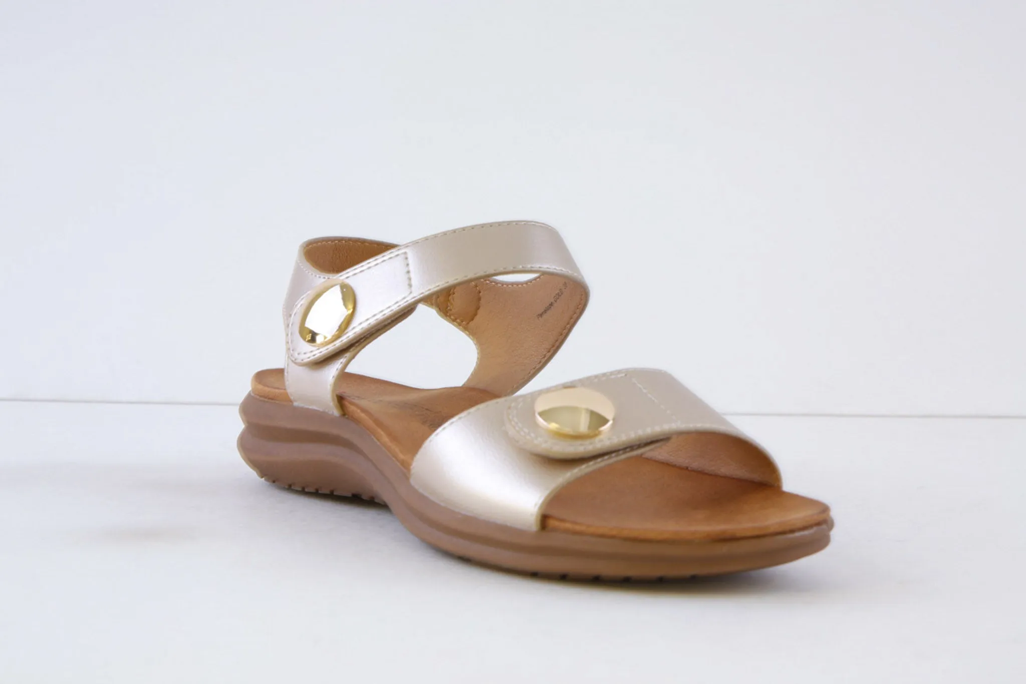 HEAVENLY FEET - PENELOPE FLAT FASHION SANDAL - GOLD
