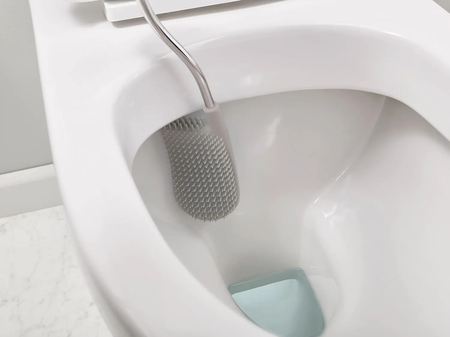 Joseph Joseph Toilet Brush with Slim Holder Flexible Anti-Drip, Grey/White