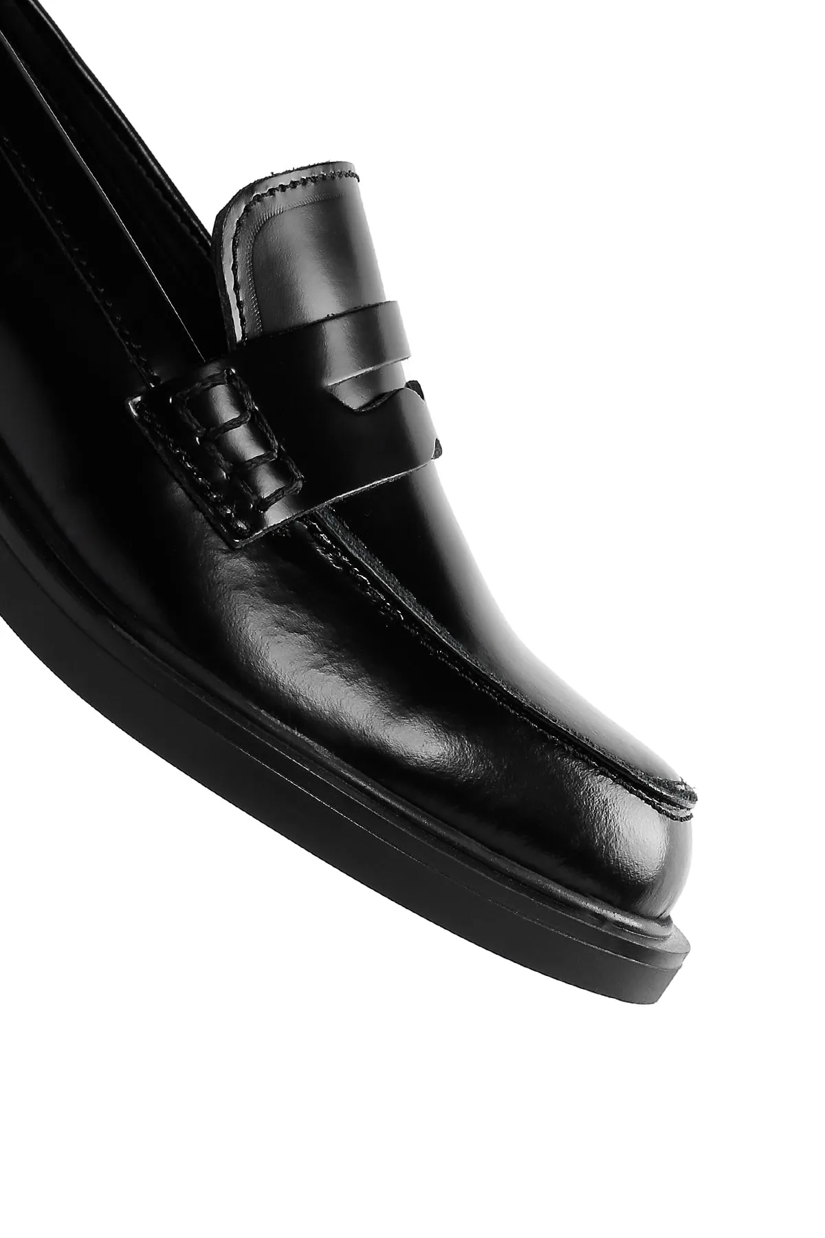 Kadın Siyah Deri Klasik Loafer