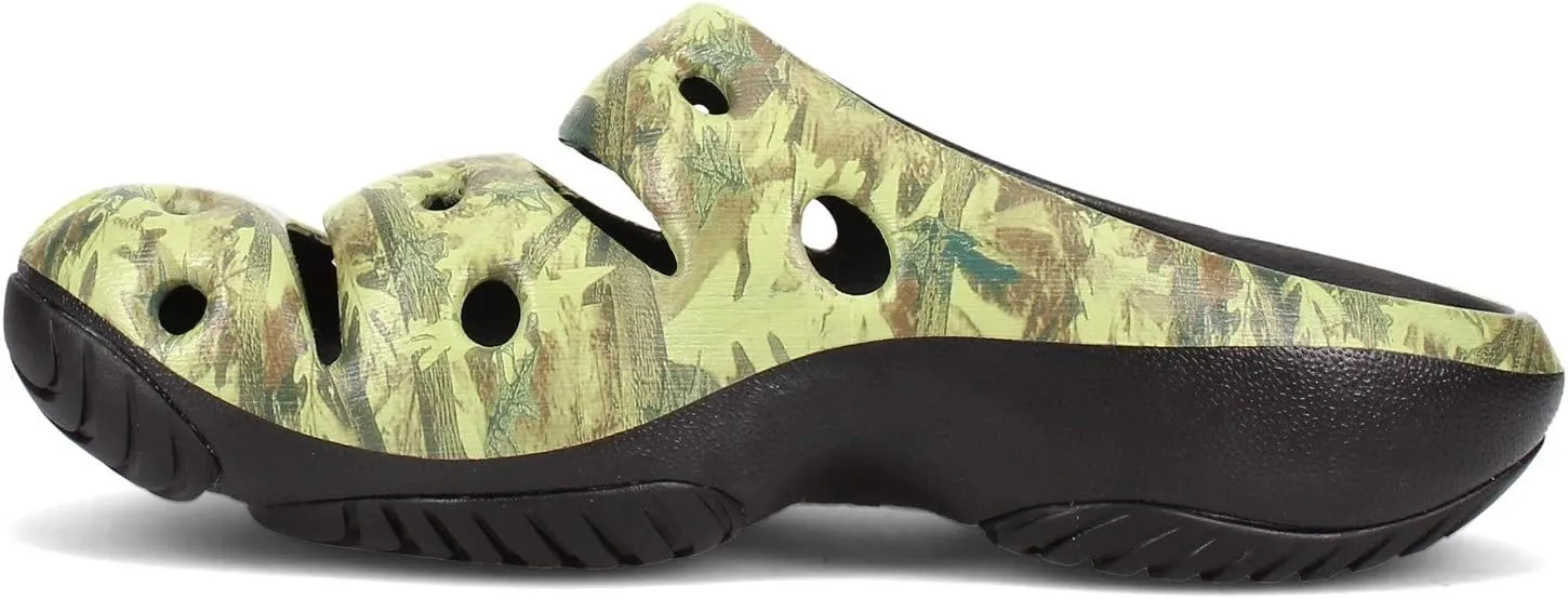 KEEN Men's Yogui Comfortable Slip on Lightweight Clogs