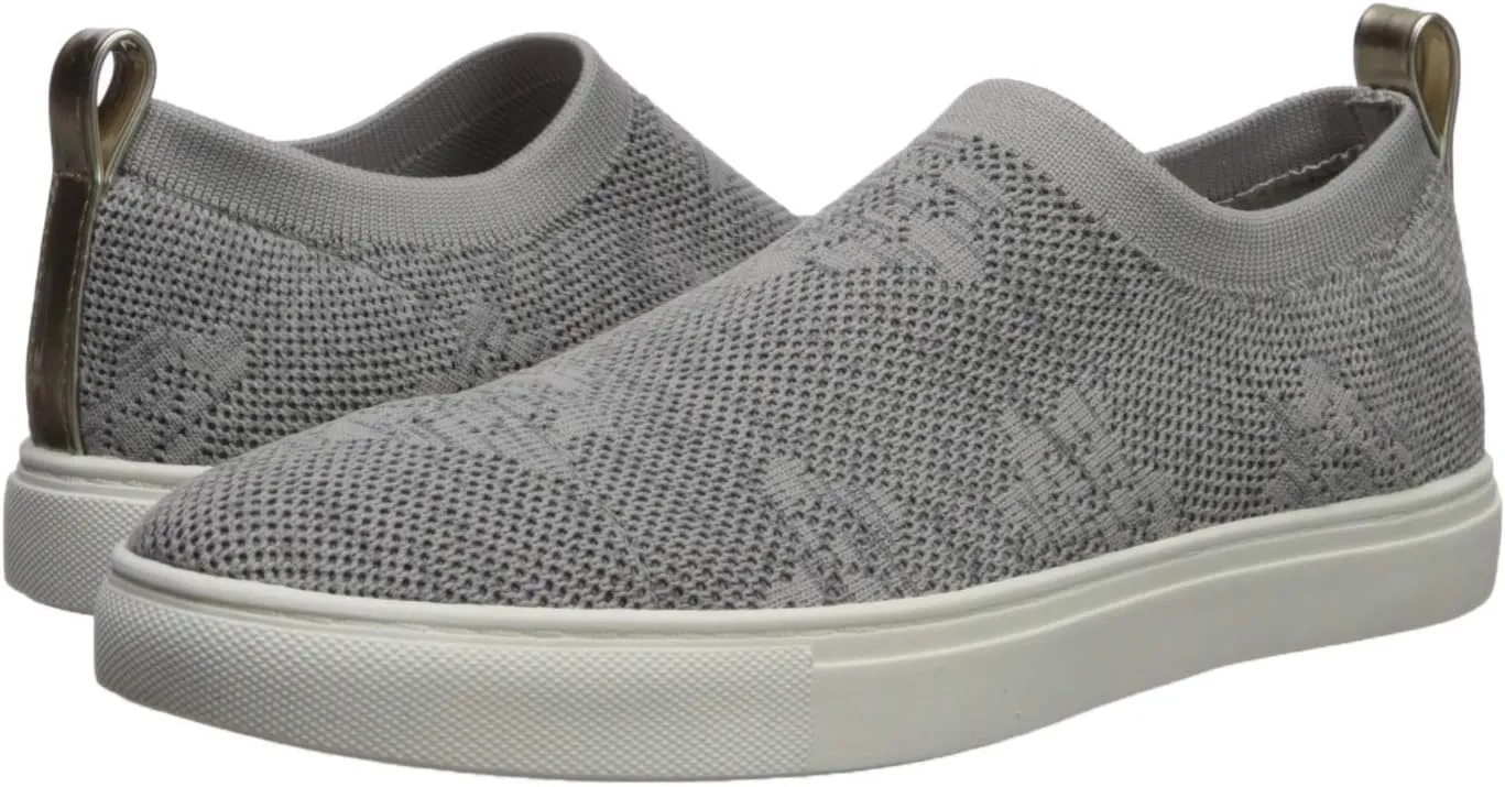 Kenneth Cole Women's Korden Knit Low Top Sneaker