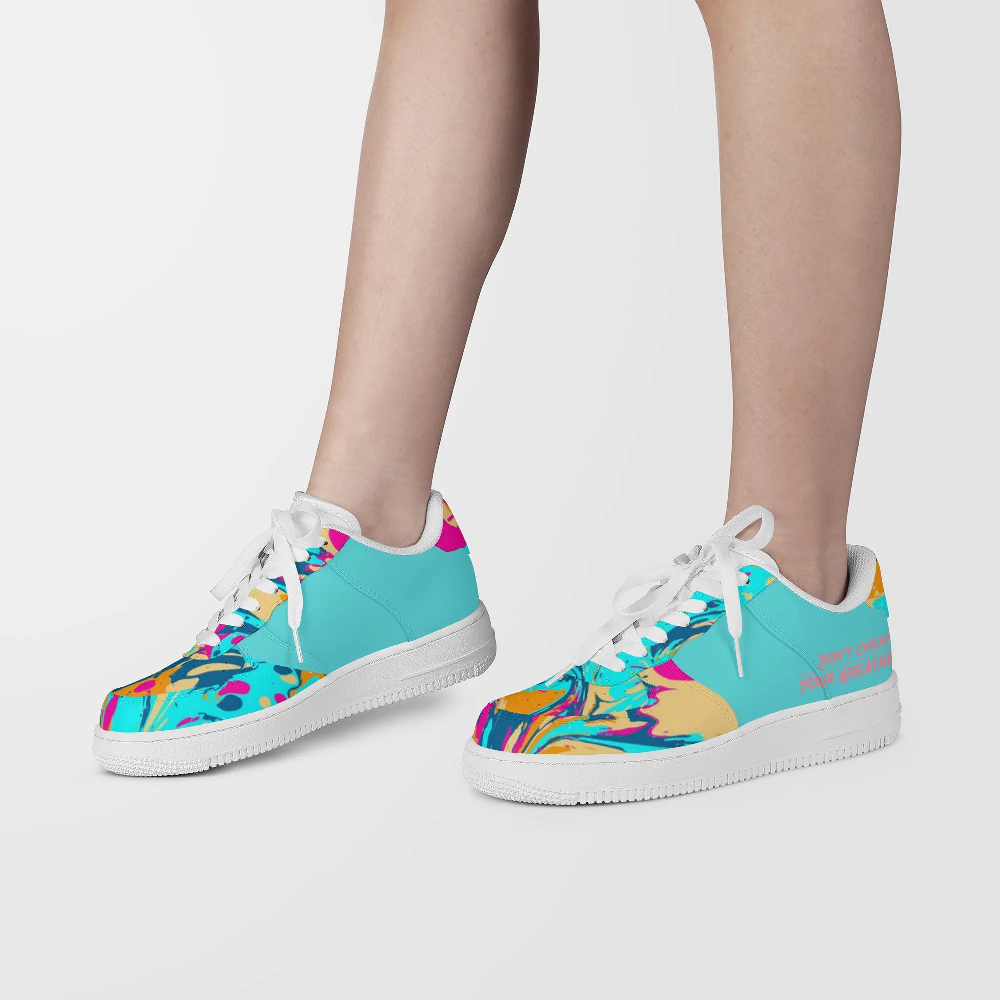 Low Top Unisex Sneaker