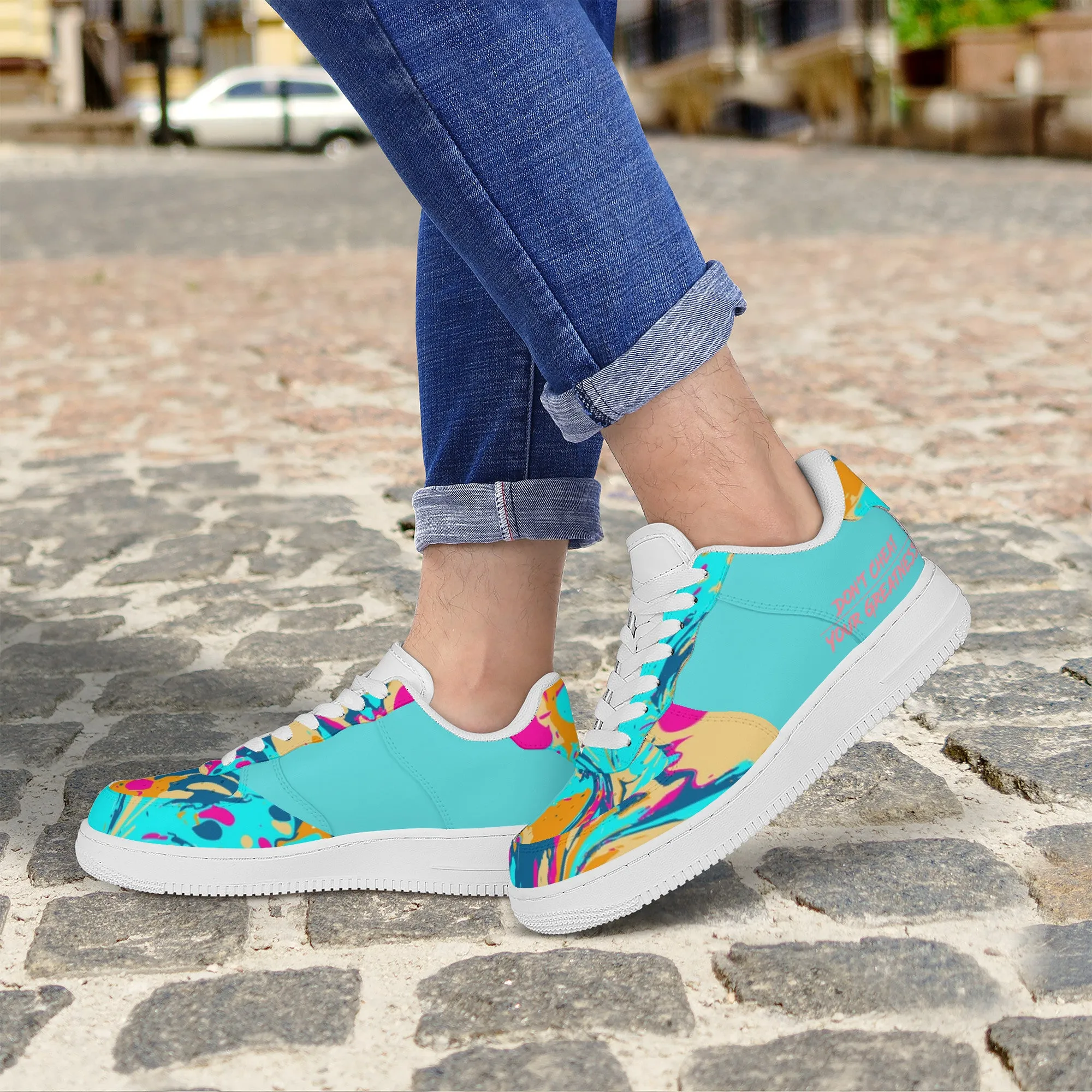 Low Top Unisex Sneaker
