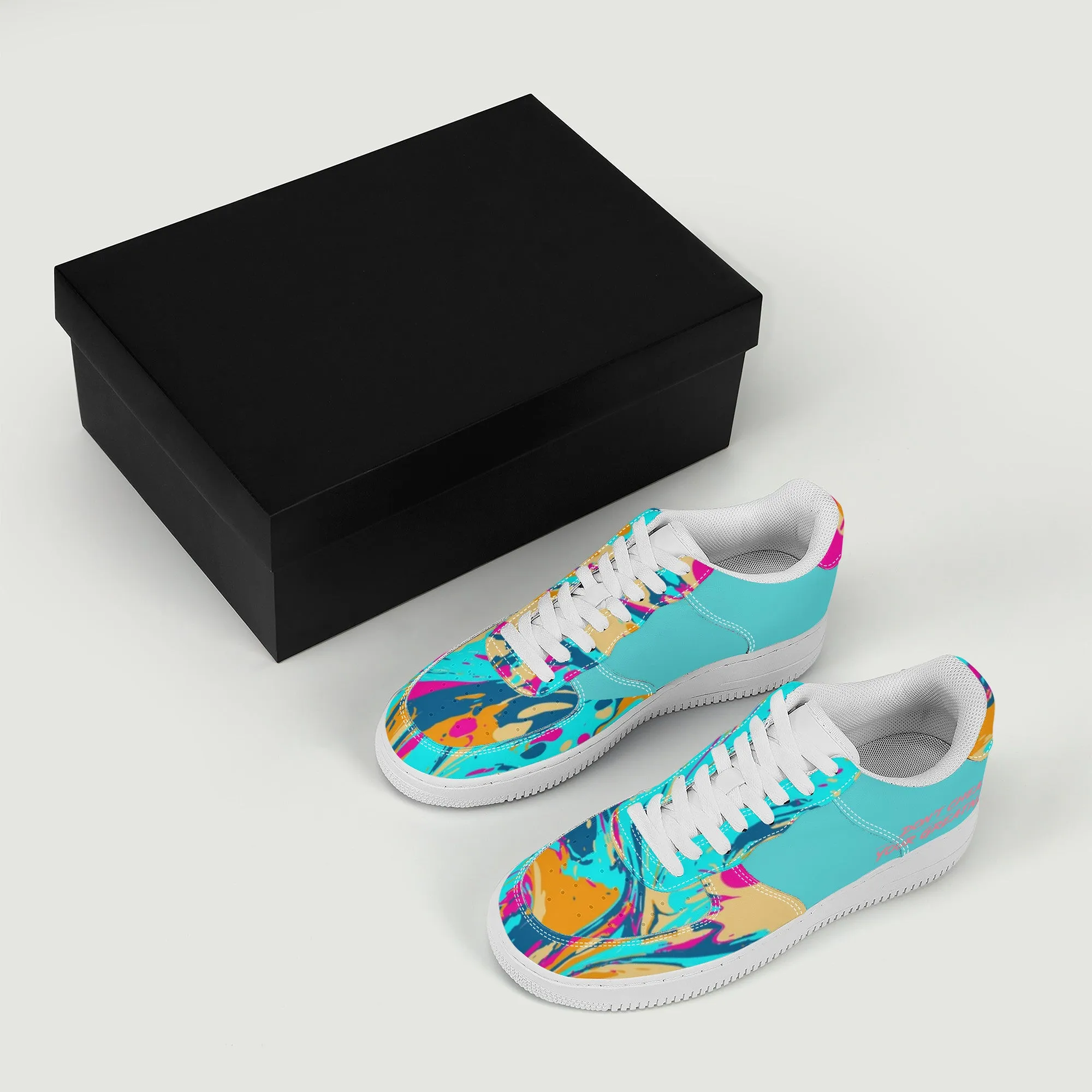 Low Top Unisex Sneaker