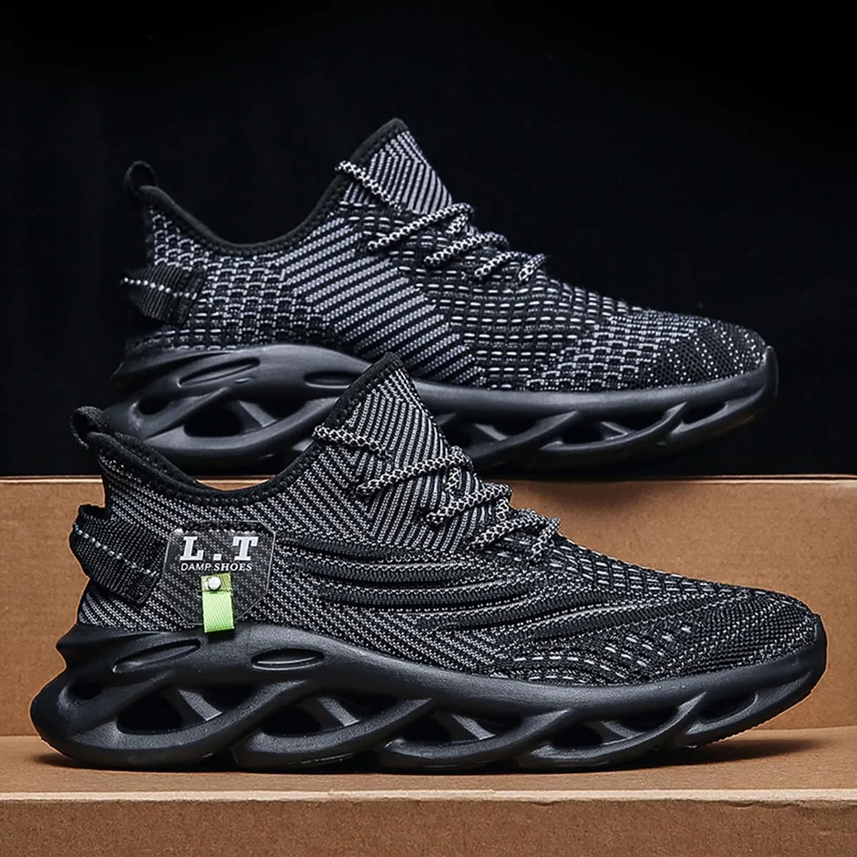 Men Running Shoes Men's Tennis Shoes Fashion Breathable Lightweight Sneakers Workout Non Slip Gym Shoe for Running Black