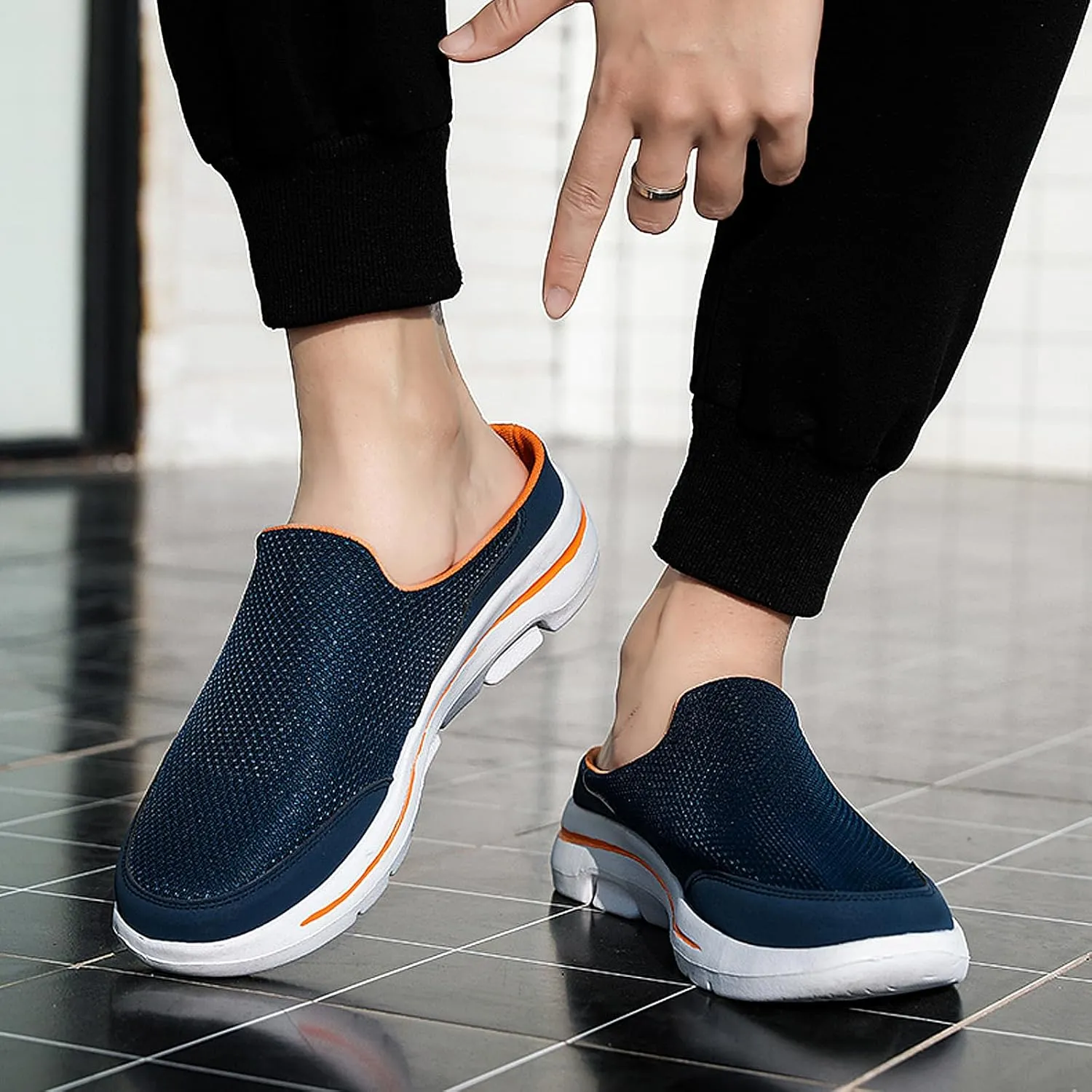 Men's Garden Shoes Casual Clogs Women's House Slippers Outdoor Anti-Skid Sole Comfort Slip-On Walking Mules