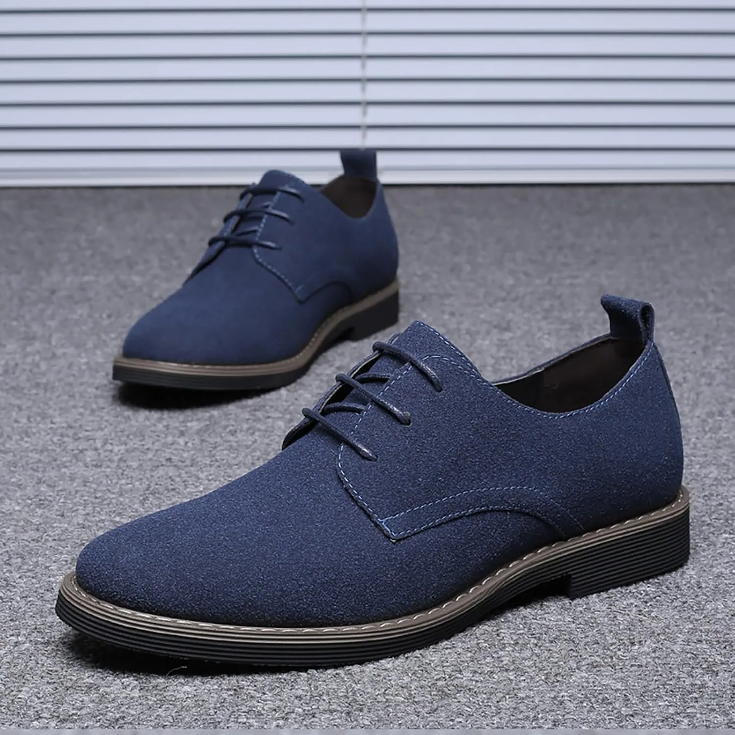 Men's Suede Lace Up Dress Shoes,Classic Hand Stitching Retro Suede Leather Soft Sole Flat Shoes Velvet Low-Top Casual British Business Office Breathable Oxford Shoes