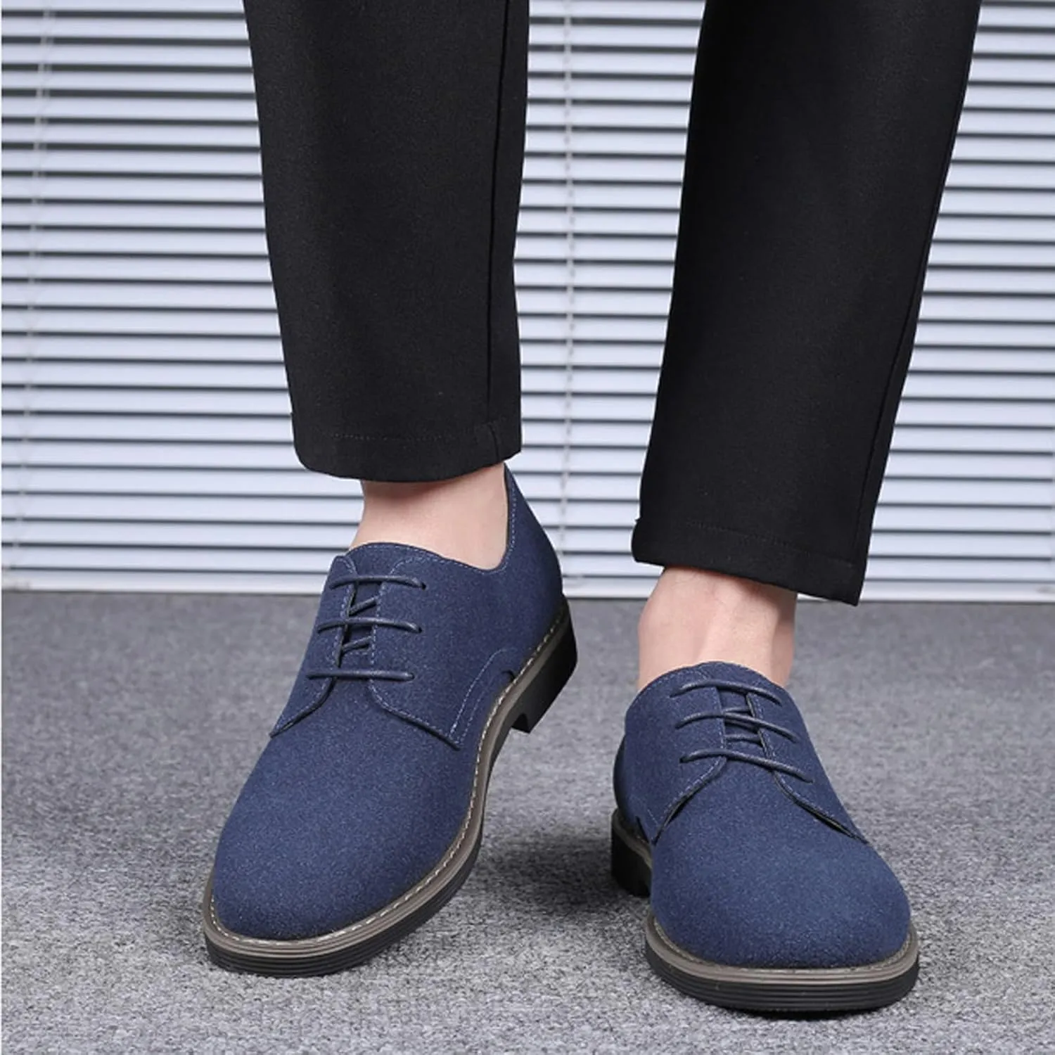Men's Suede Lace Up Dress Shoes,Classic Hand Stitching Retro Suede Leather Soft Sole Flat Shoes Velvet Low-Top Casual British Business Office Breathable Oxford Shoes
