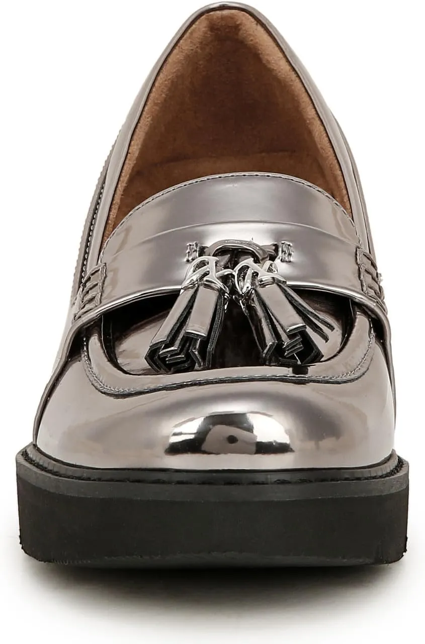 Naturalizer Women's Committed Loafer