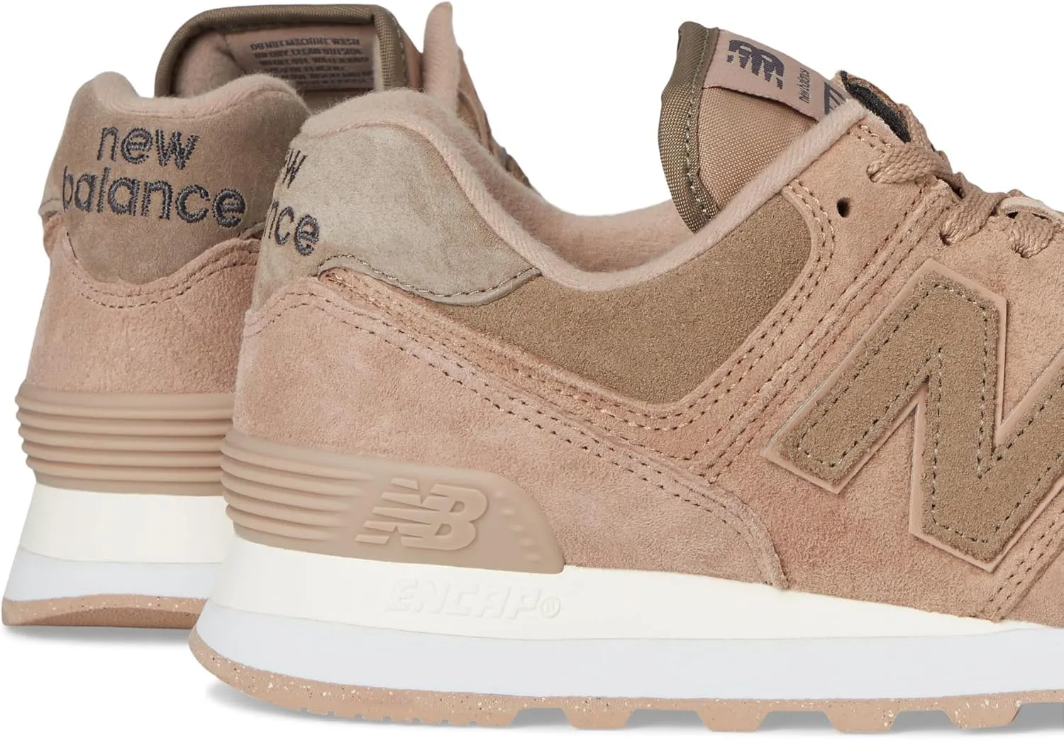 New Balance Women's 574 V2 Sea Salt Sneaker