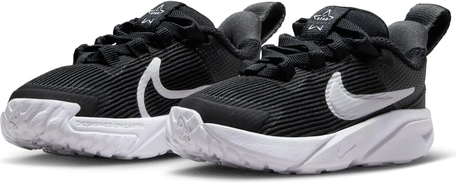 NIKE Boy's Sneaker Low