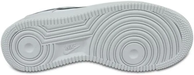 Nike Men's Low-Top Sneaker