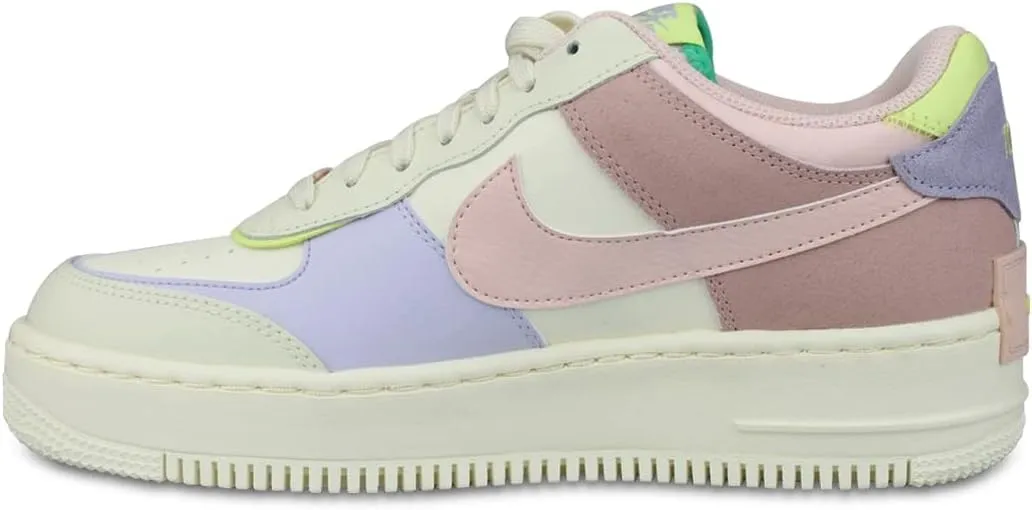 Nike Women's Low-Top Basketball Shoe
