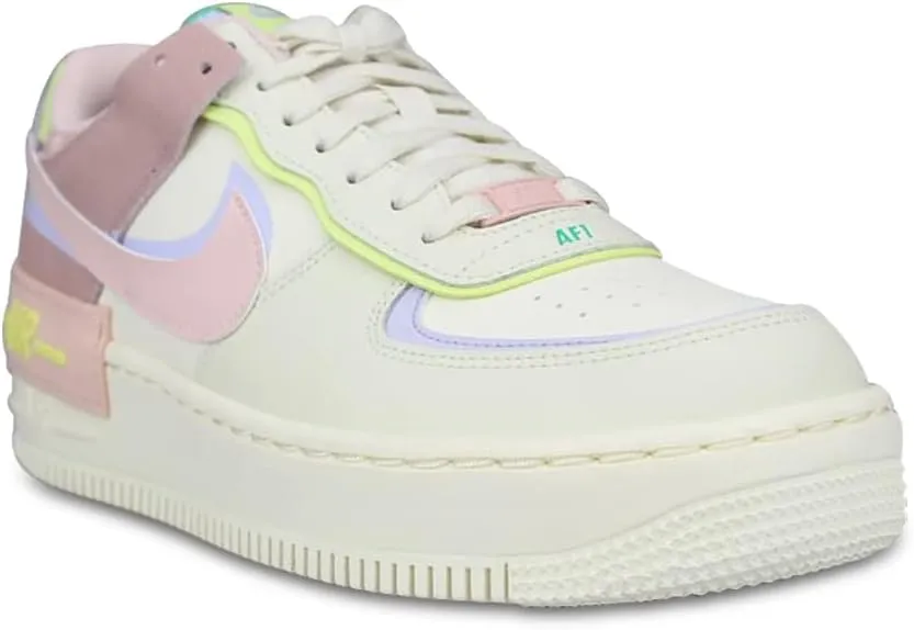 Nike Women's Low-Top Basketball Shoe