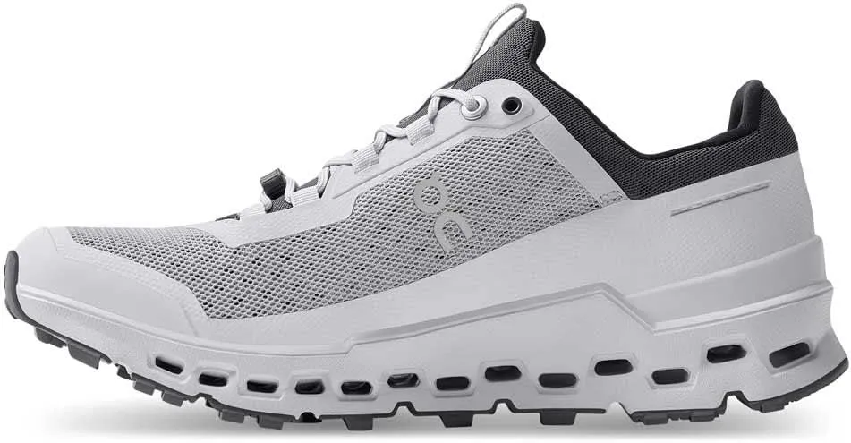 On Women's Low-Top Sneaker