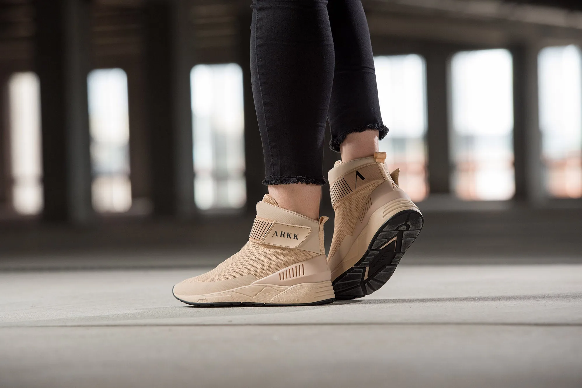 Pythron S-E15 Warm Sand - Women