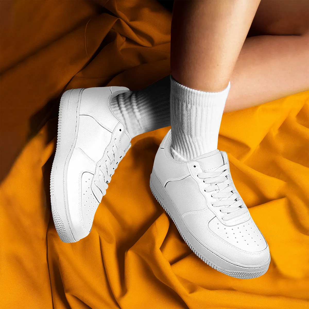 SF_F8 Low Top Unisex Sneaker