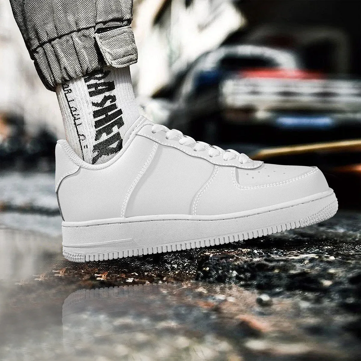 SF_F8 Low Top Unisex Sneaker
