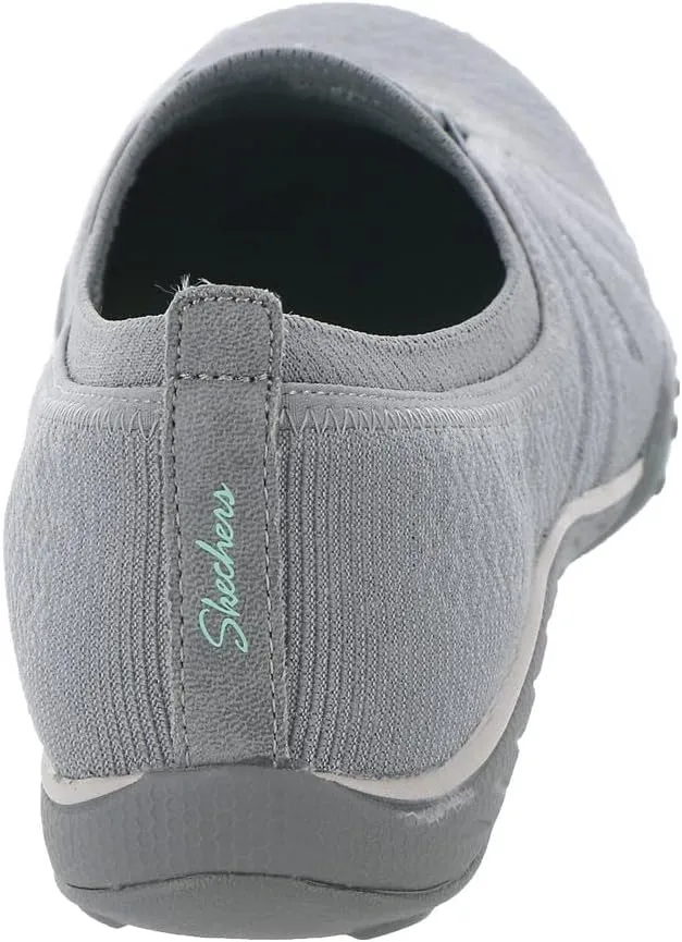 Skechers Women's Breathe Easy-Simple Pleasure Sneaker