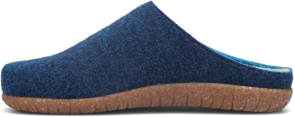 Taos Footwear Women's Woolness Clog