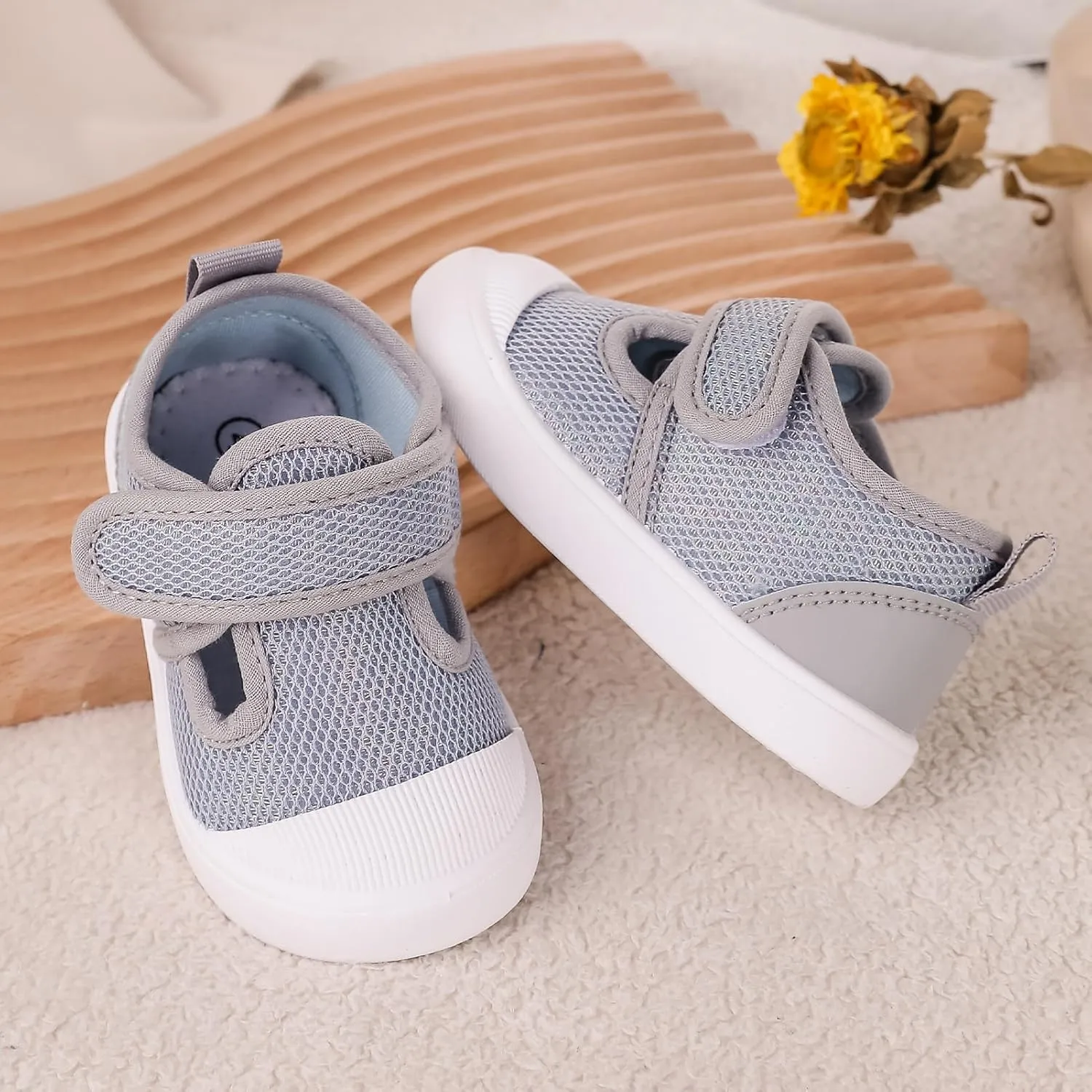 Toddler Girls Boys Shoes Kids Canvas Sneakers with Cartoon Print Adjustable Strap