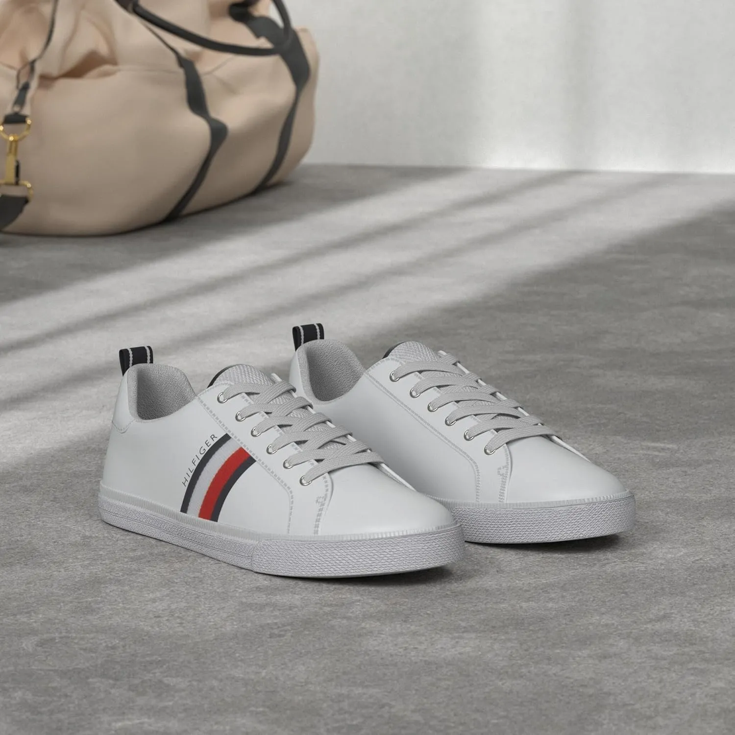 Tommy Hilfiger Women's Landon Sneaker