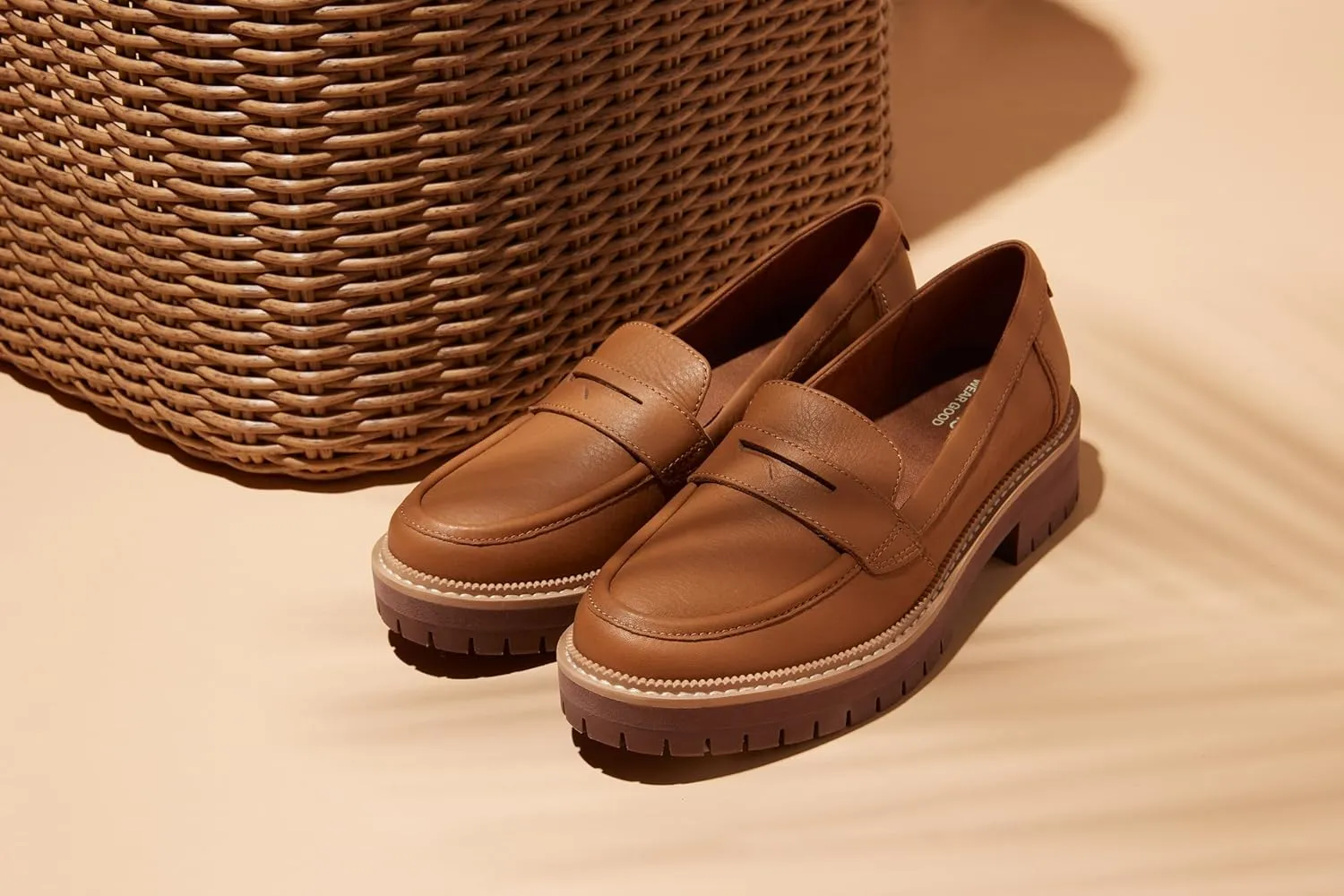 TOMS Women's, Cara Loafer