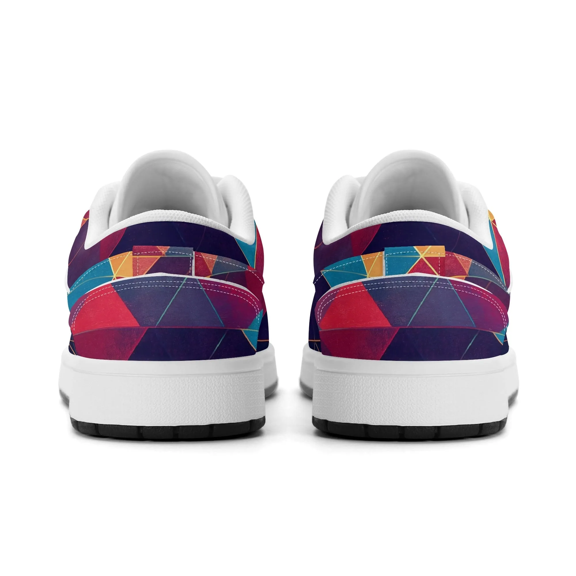 Triangle v2 Low Top Leder Sneaker für Herren