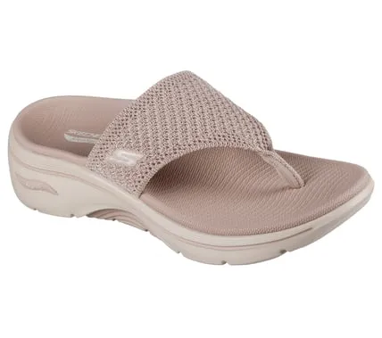 WOMEN'S GO WALK ARCH FIT 2.0
