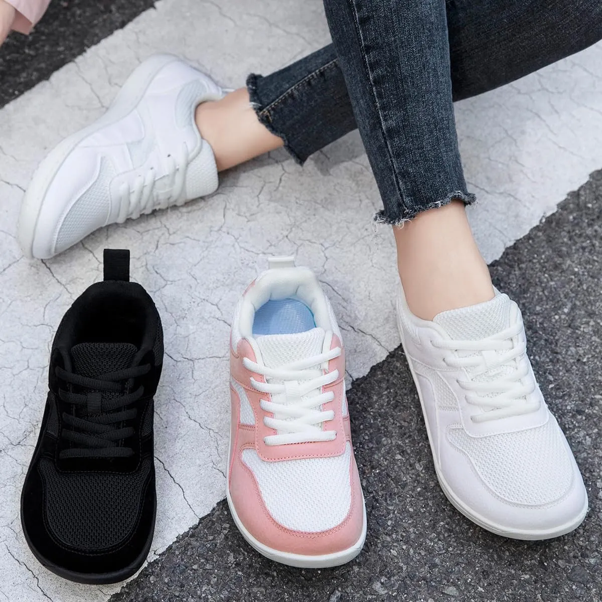 Women's Wide Toe Box Barefoot Sneakers Walking Slip On Shoes Zero Drop Running Sneakers Breathable Non Slip Casual Jogging Shoes